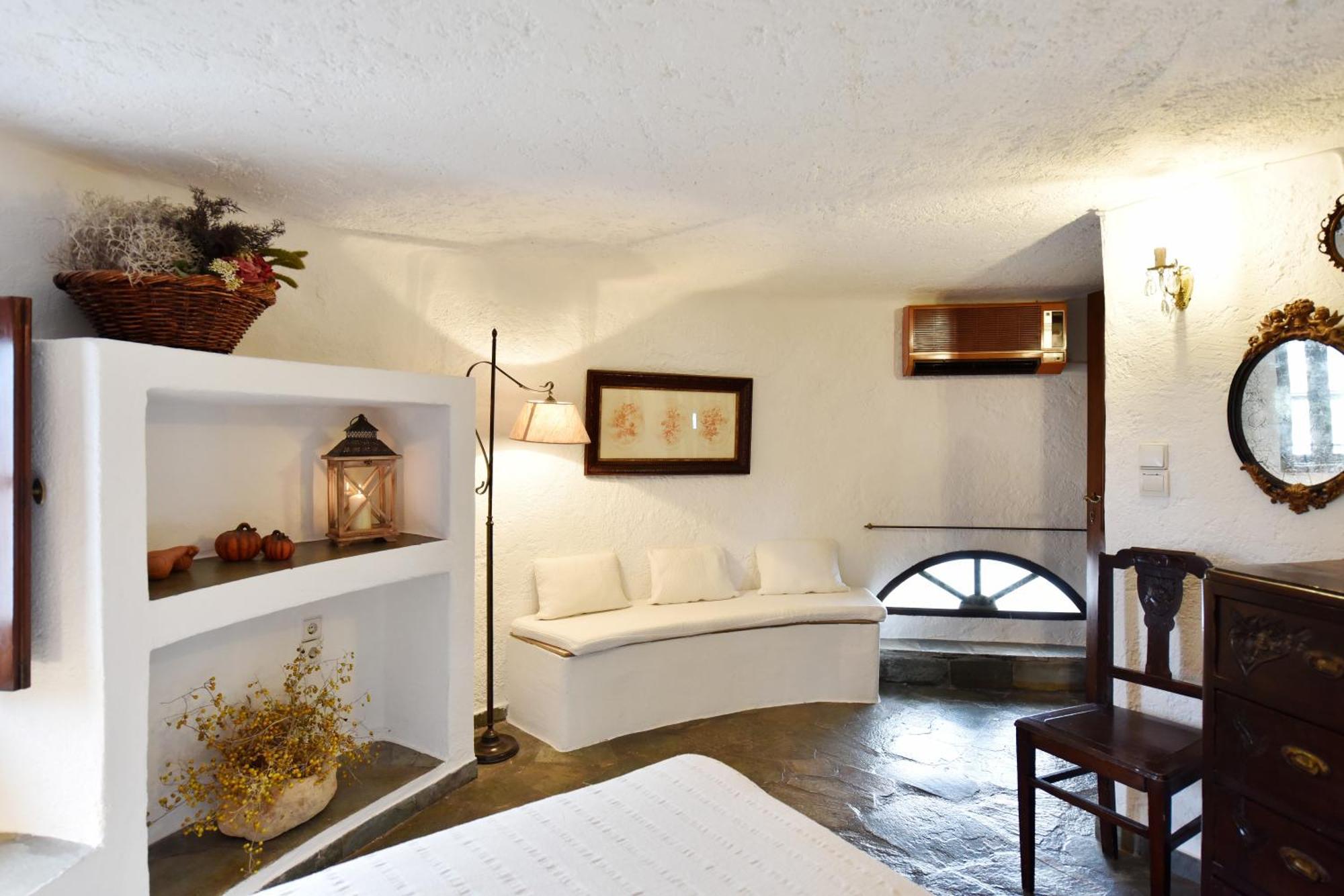 Anastasia'S Windmill And Anastasia'S Studio Plaka  Bagian luar foto